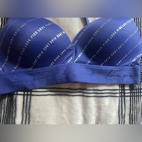 PINK Wireless Push Up Bra - Picture 3 of 3